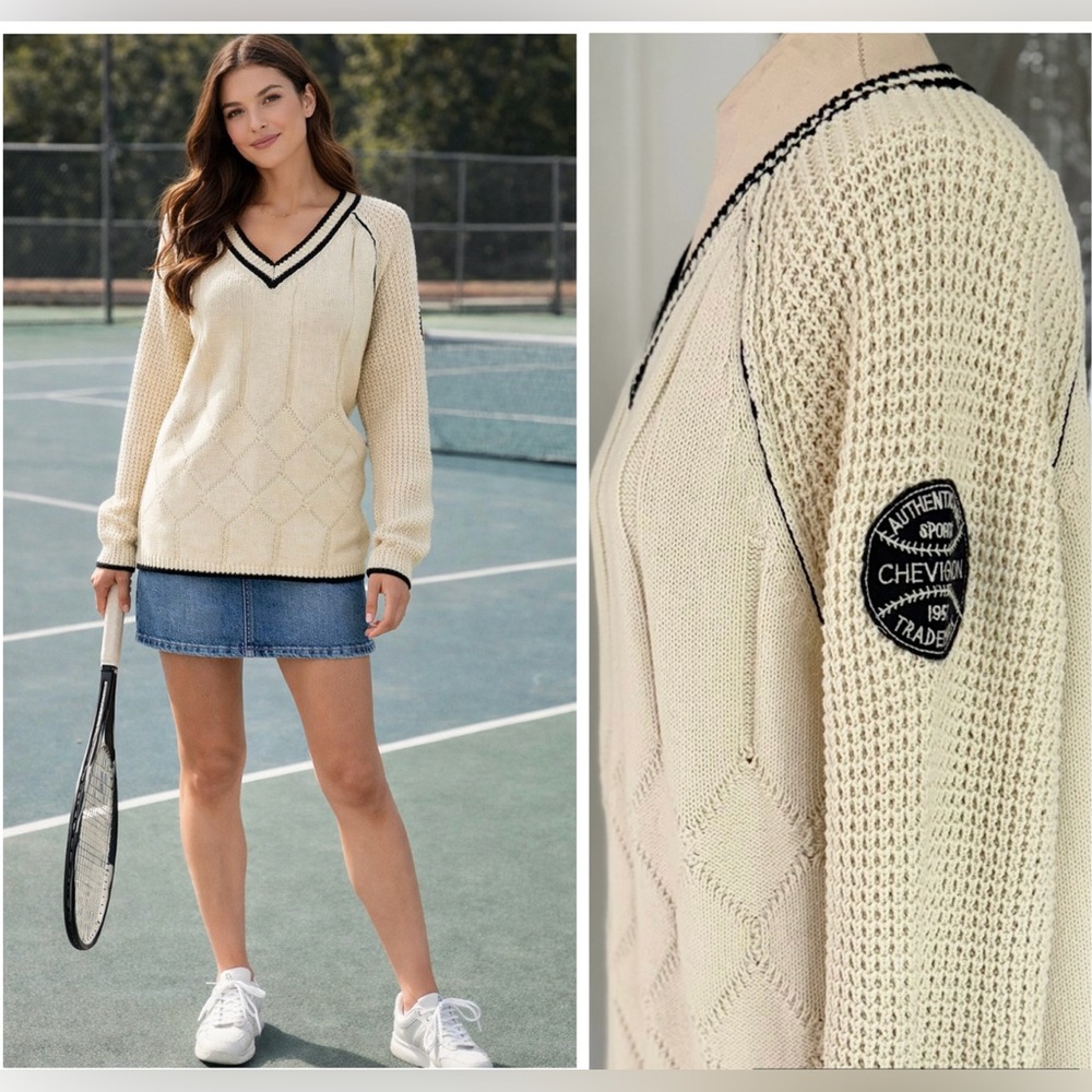 CHEVIGON Tennis-Inspired V Neck Sweater - Mens L, Women’s Oversized Fit